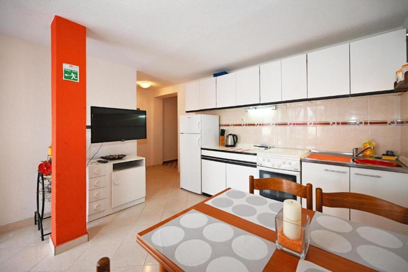 Apartment Mihovilovic Slatine Eksteriør billede